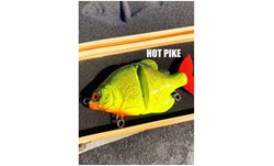 Picture of Lucky Lures - Lucky Piranha Hot Pike