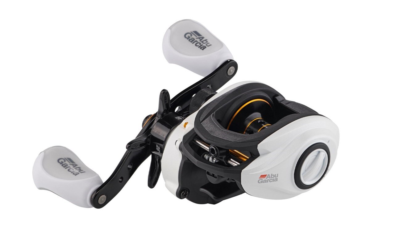 Picture of Abu Garcia MAX PRO Low Profile, left, 7.1:1 Baitcasting Reel