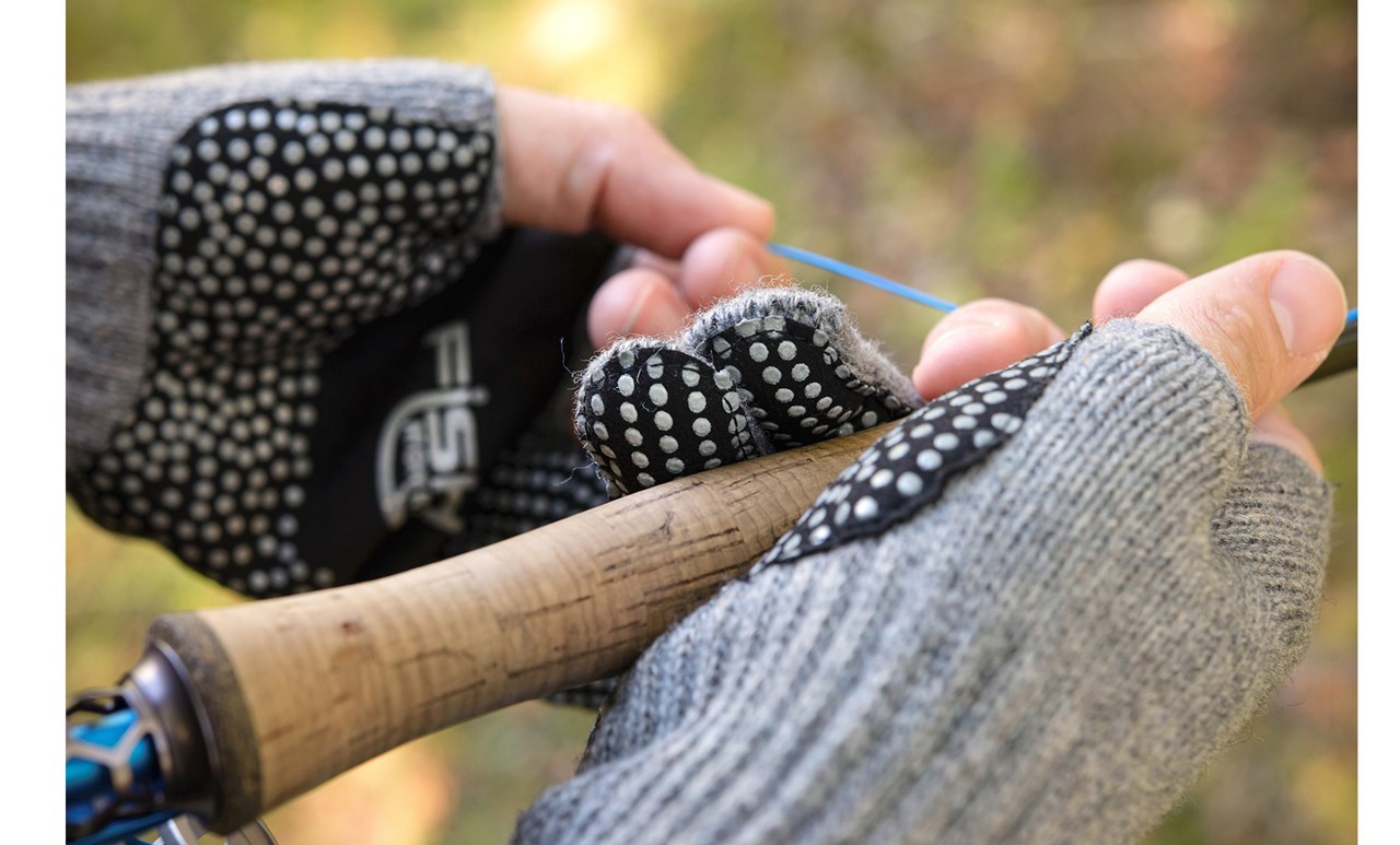 Picture of Fish Monkey Bauers Grandma Two Finger Ullhandskar